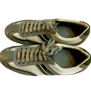 Boss Men's Gray and Cream Sneakers size 42 or US X L